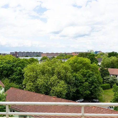 - 2 Bedrooms - Balcony - Kitchen Daire Bremen