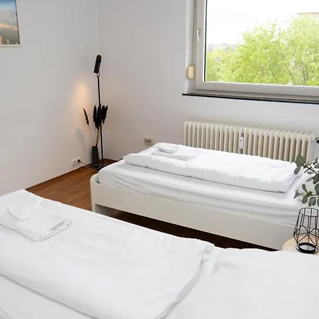 Unique - 2 Bedrooms - Balcony - Kitchen Bremen