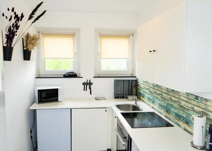 - 2 Bedrooms - Balcony - Kitchen * Бремен